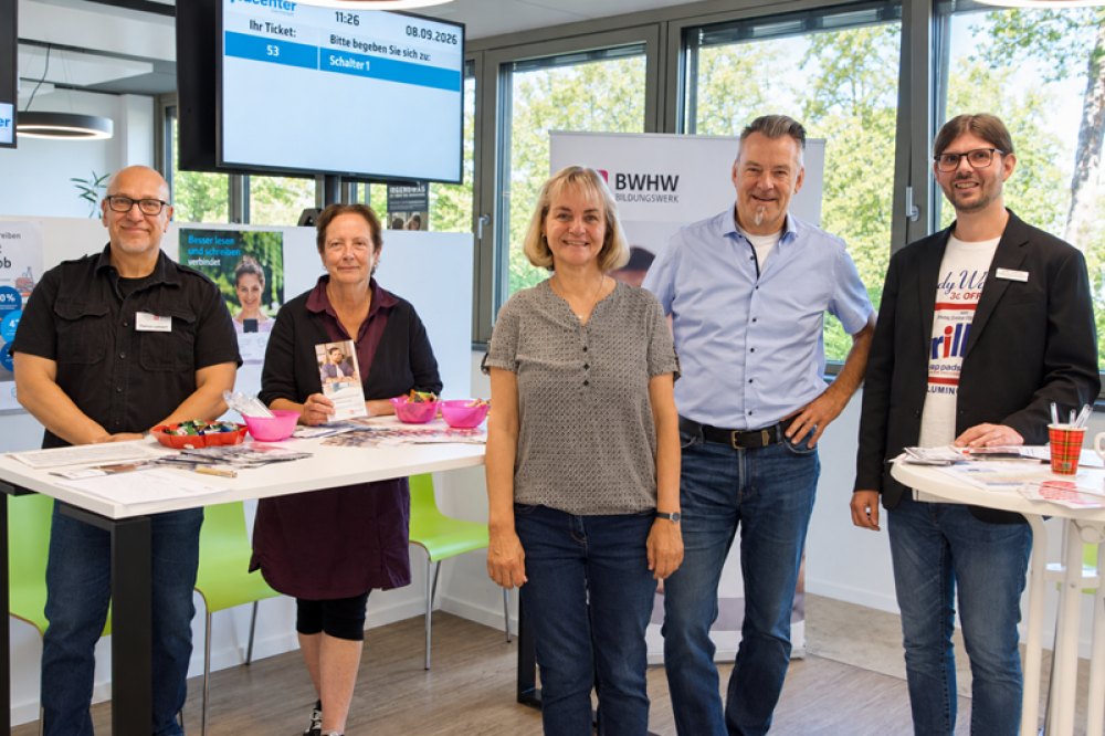 WAT26 Infostand