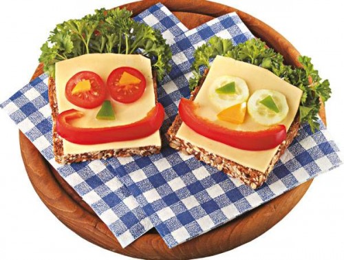 brot gesichter 500x 718